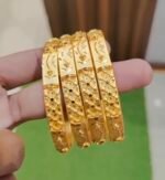 Bangles -SRC- - Image 3